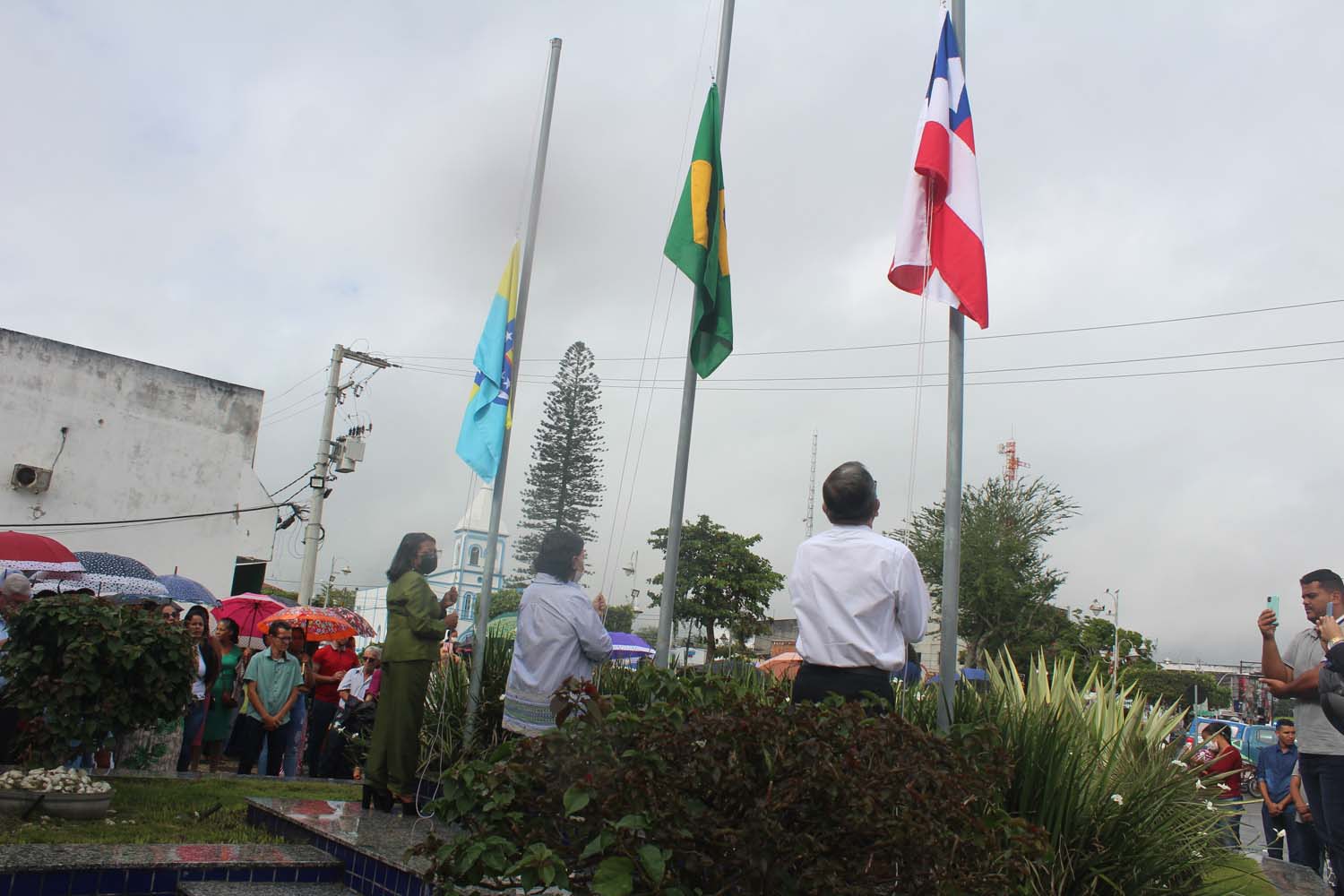 Conceição do Jacuipe - Berimbau - hasteamento das bandeiras